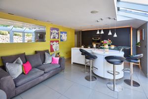 Photo 13- click for photo gallery